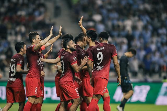 500彩票网官方-【中超】巴尔加斯帽子戏法 海港客场6比0胜10人深圳