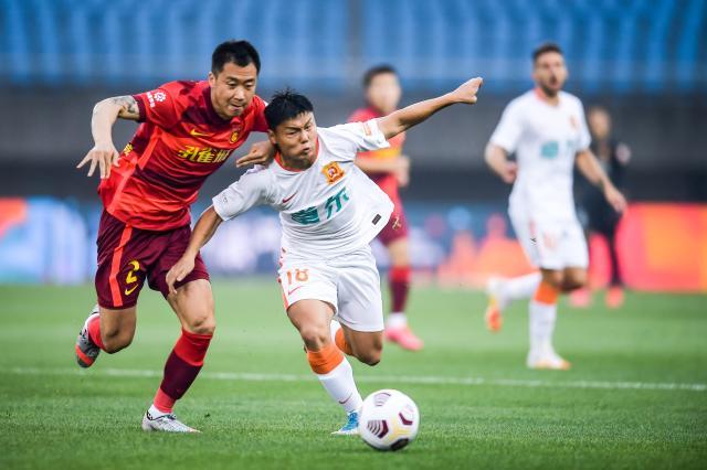 00后小将登场惊艳冀汉战 这才是超新星应有的风范