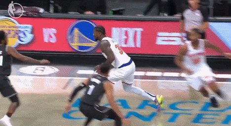 500万网彩票-裁判报告认定兰德尔走步 尼克斯前锋成走步大王