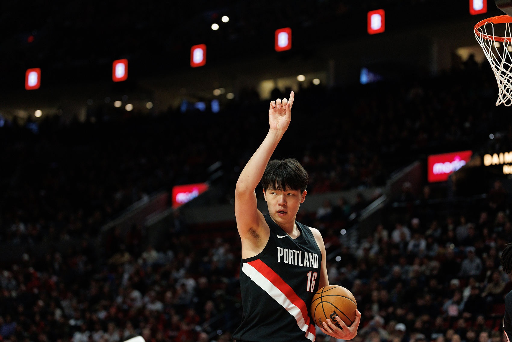 500彩票-徐静雨：正常轮换不上杨瀚森就是极其危险了 垃圾时间可不好打