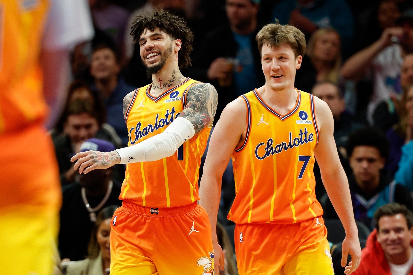 500彩票网官方-克尼佩尔&amp;三球包揽本赛季三分榜前二 联盟历史第2对&amp;仅次于水花